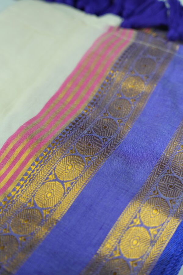 Seetha’s Pure Mul Cotton Saree with Circular Motif Zari Border & Tassels