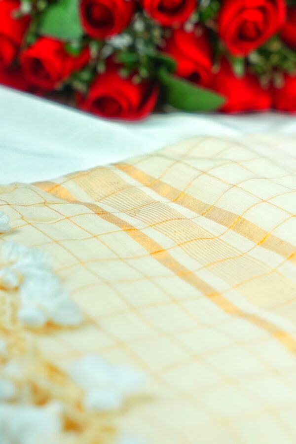 Seetha’s Pure Mul Cotton Saree with Wide Zari Border & Matching Tassels